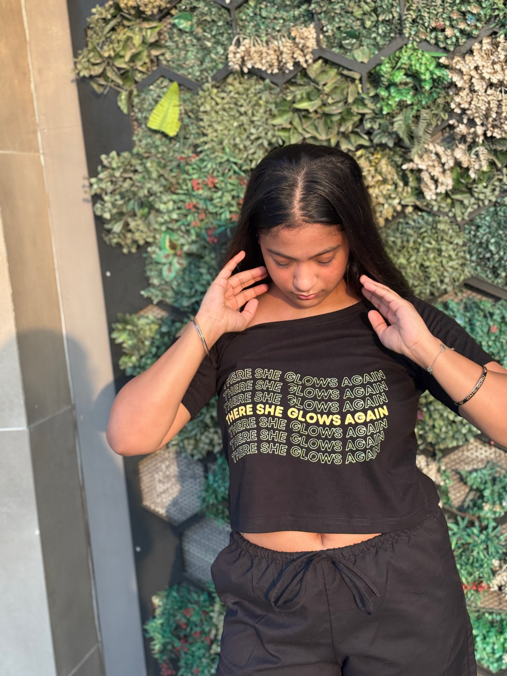 Glowing again - Asymmetrical neck T-shirt