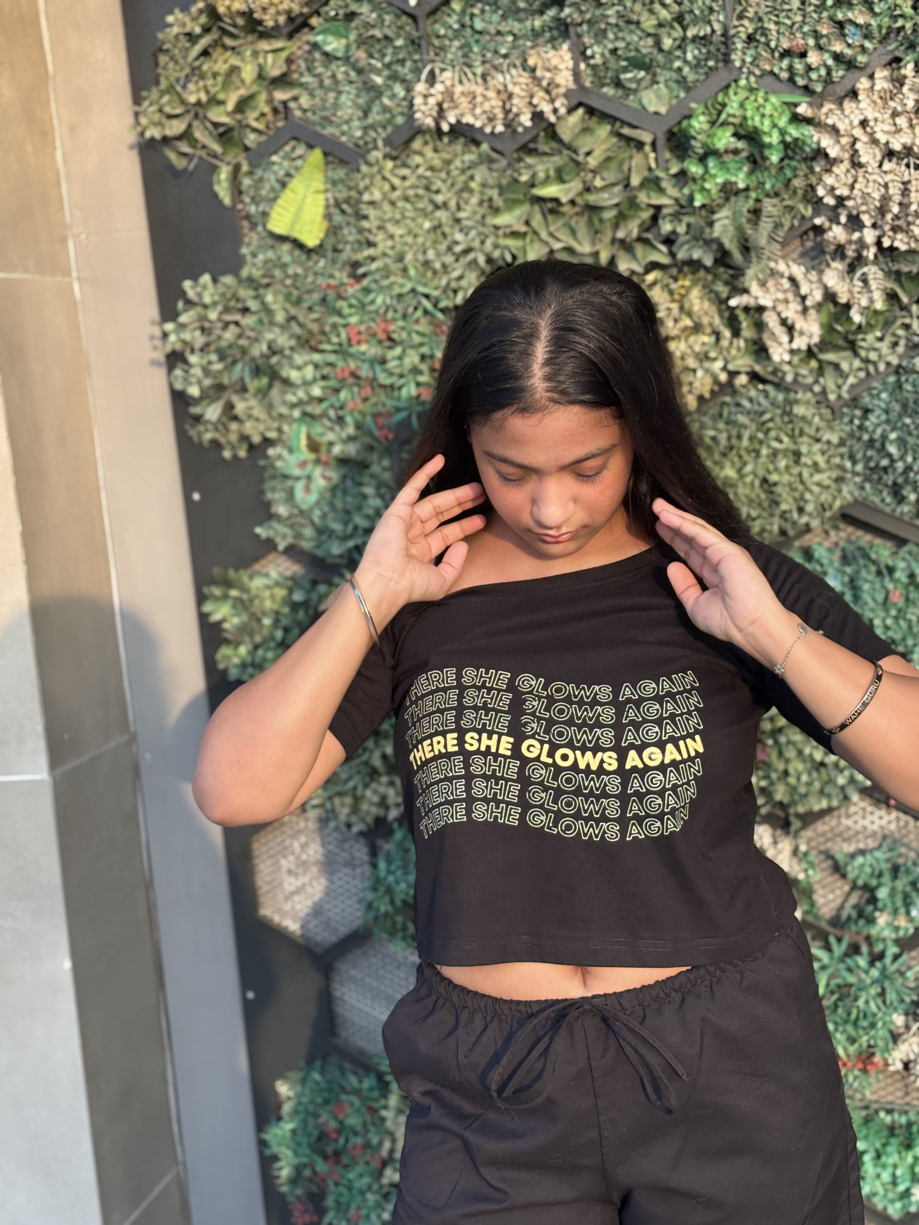 Glowing again - Asymmetrical neck T-shirt